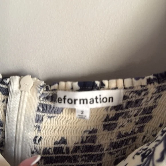 Reformation Mochi Dress - Picture 5 of 12